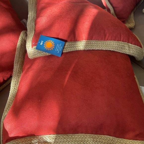 Pier 1 outdoor throw pillows - Picture 5 of 9